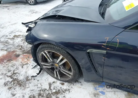 2016 Porsche Panamera 2 из США, поврежденный, VIN WP0AA2A79GL003724